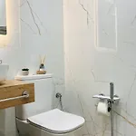 Appartement Cozy & Colourful 1 Bdr With Free Street Parking